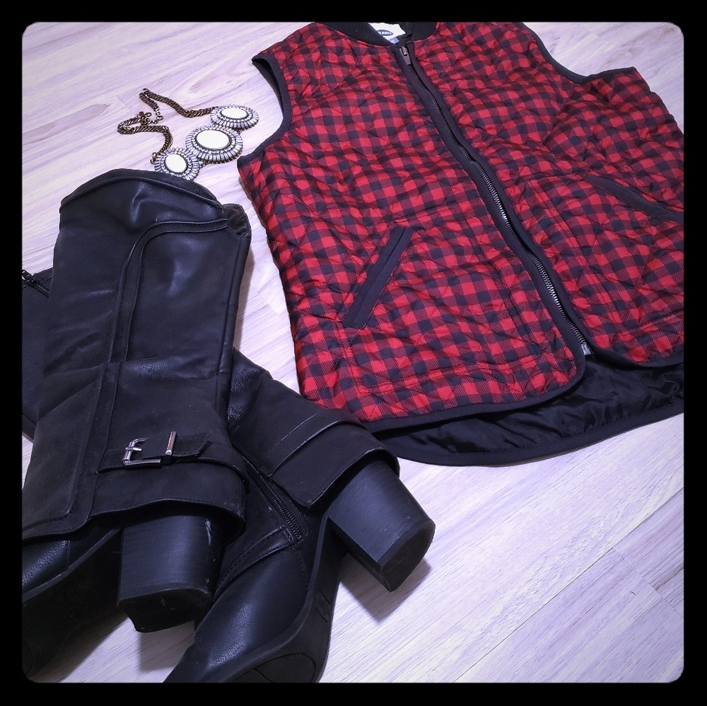 Buffalo Plaid Quilted Vest Medium